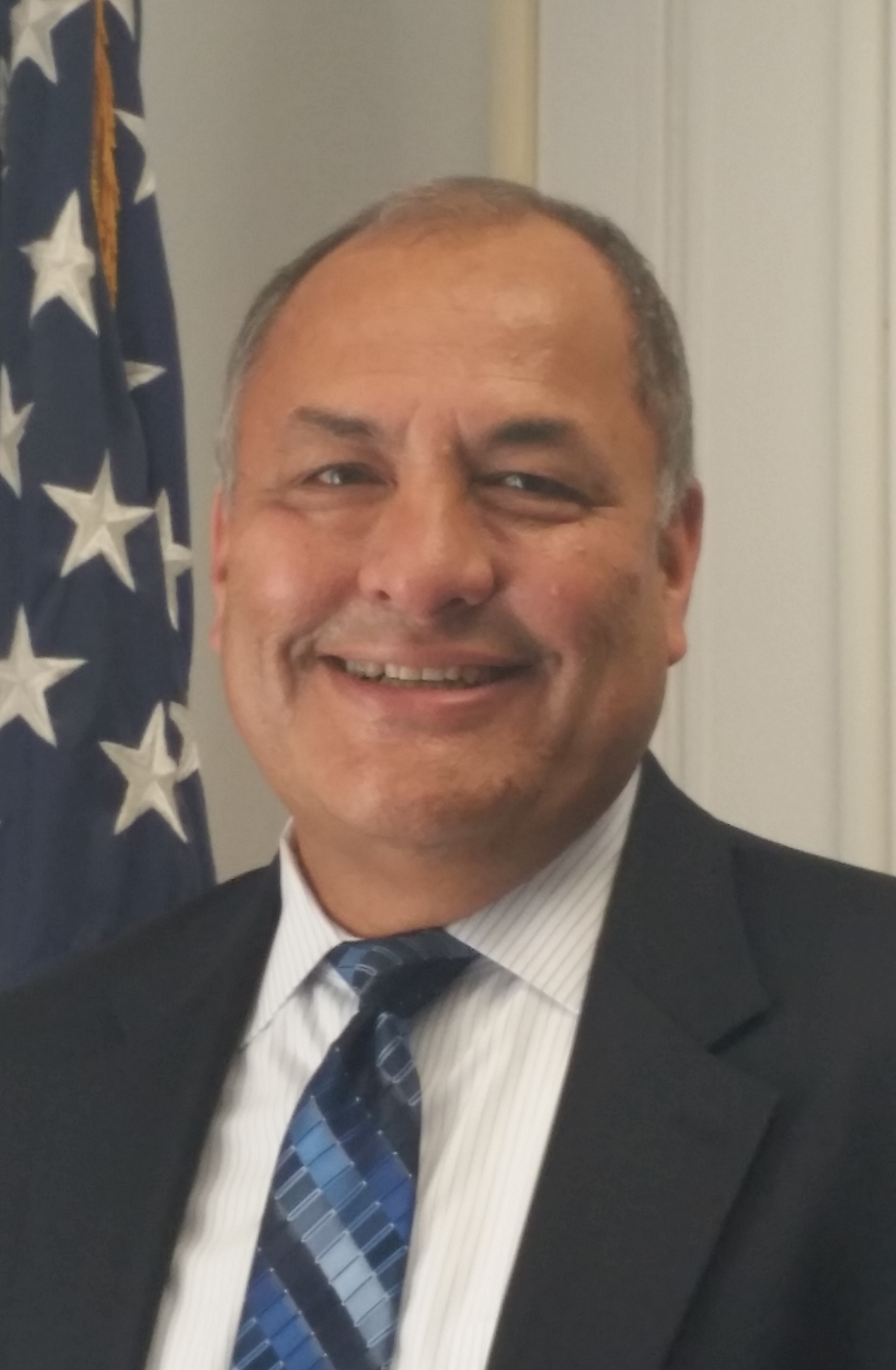 Mr Alexander K. Lopes, Jr.