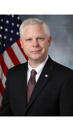 Dr Michael J Starks