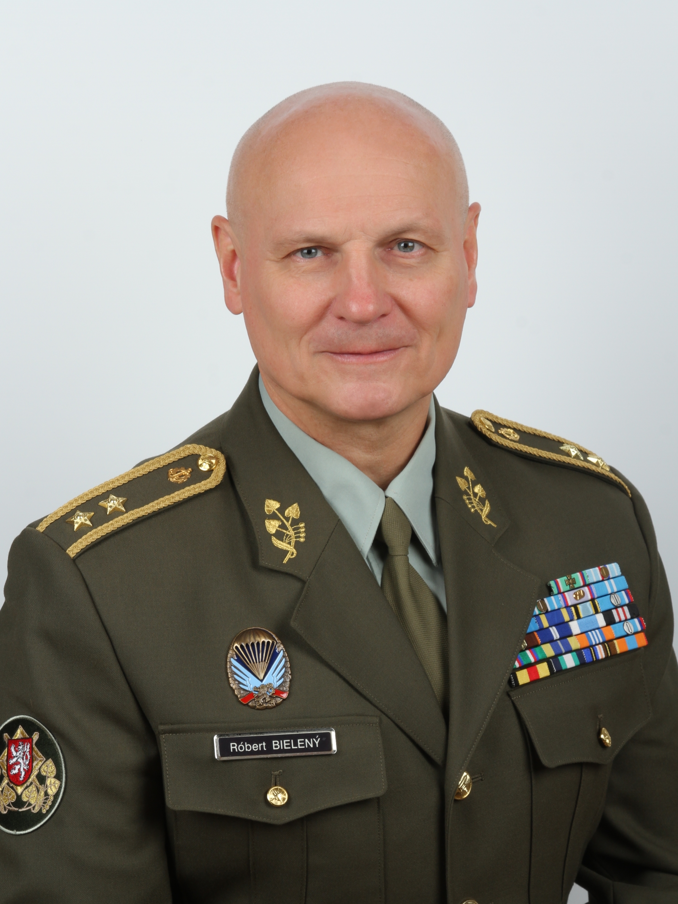 Major General Robert Bieleny 
