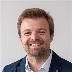 Dr. Emile De Rijk