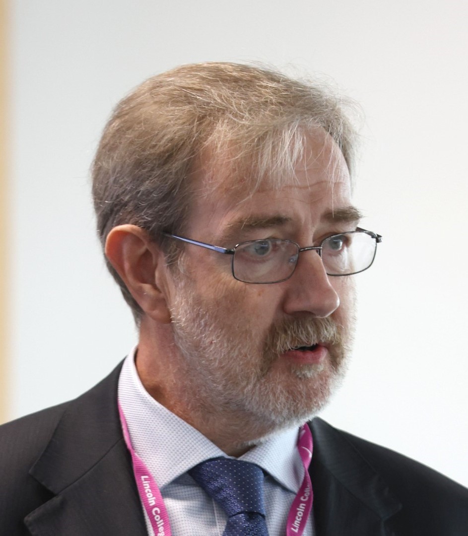 Dr. Marcus Rink